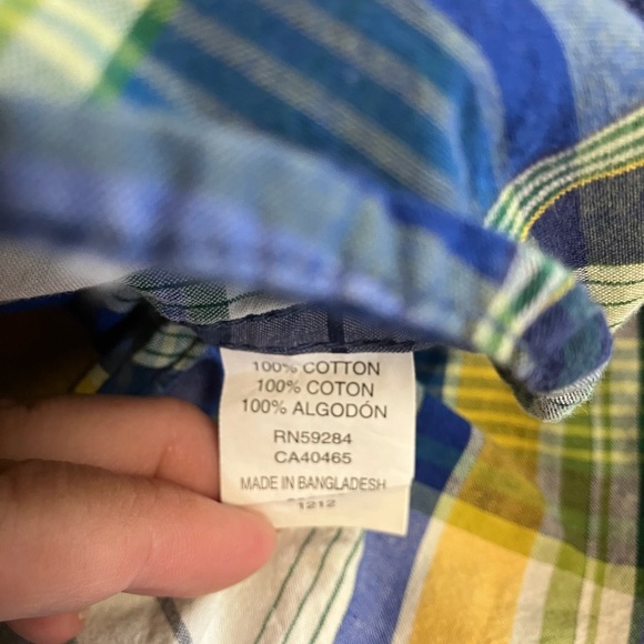 3 Button Down Shirt Bundle - Picture 14 of 15